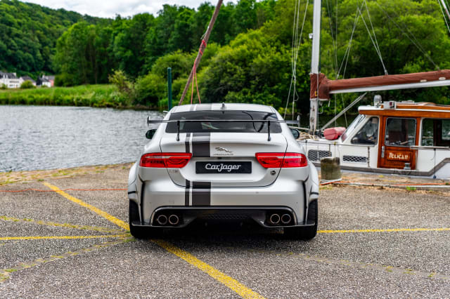 Jaguar Xe Project 8