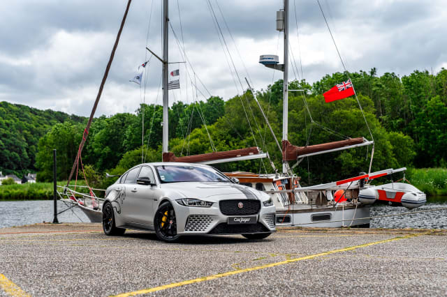 JAGUAR Xe Sv Project 8 2018 occasion