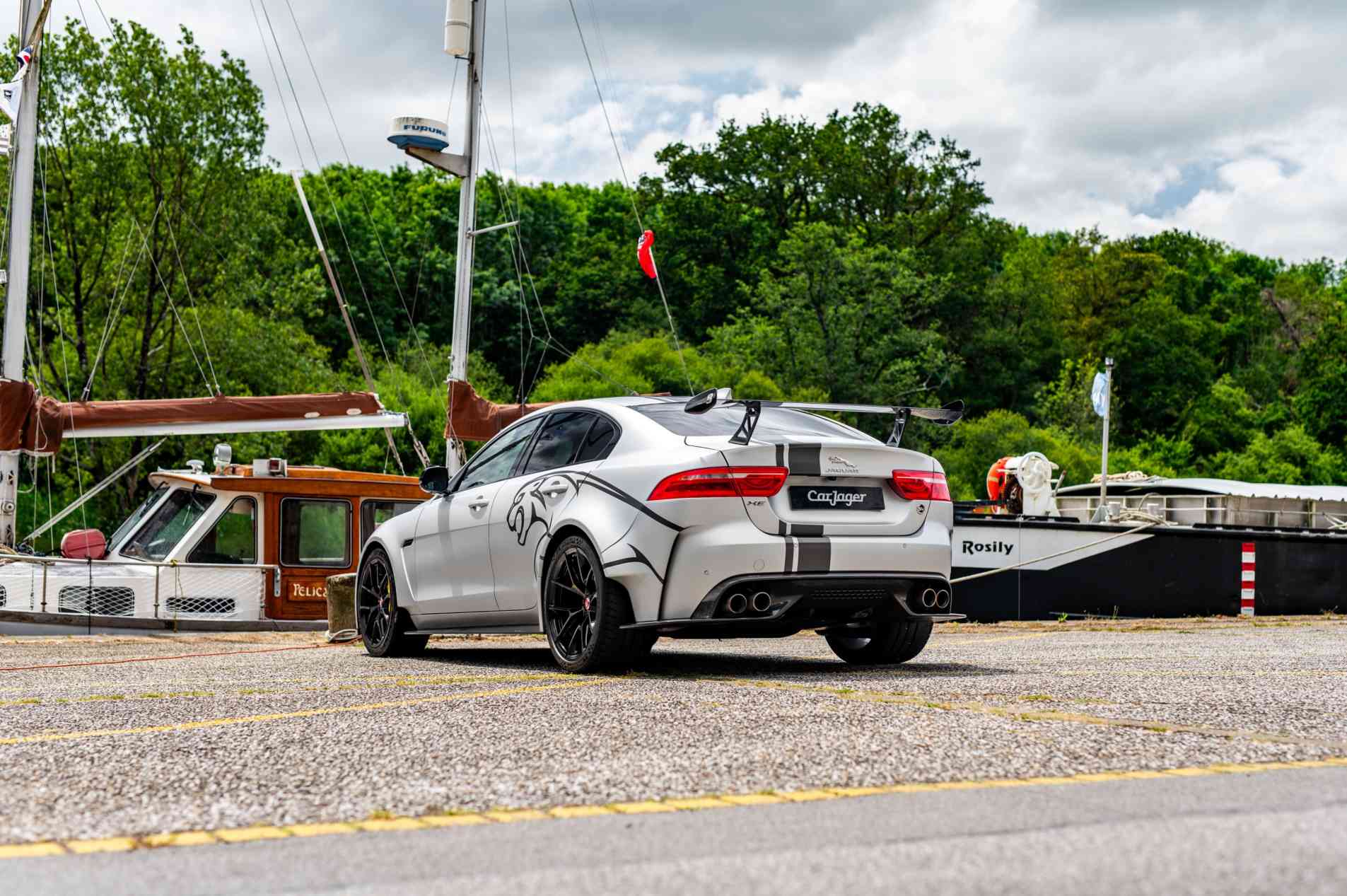 JAGUAR Xe Project 8 2018