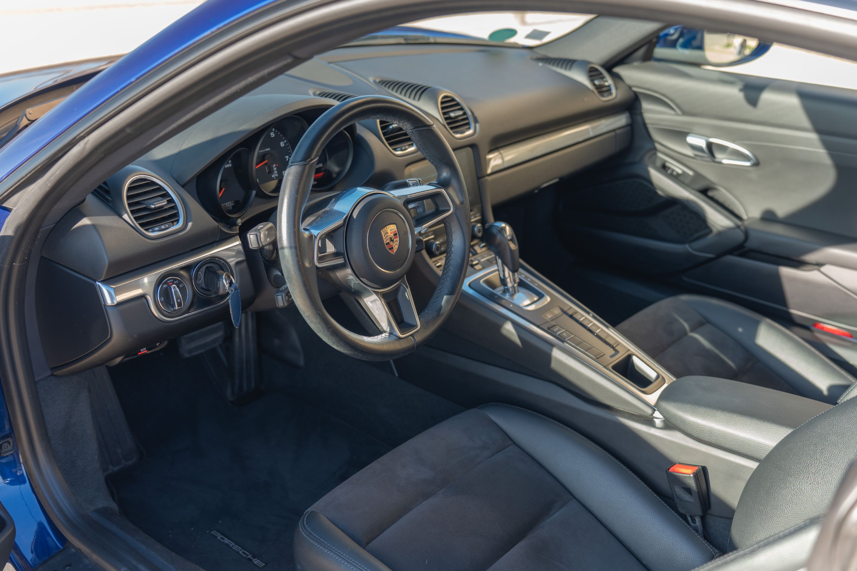 PORSCHE Cayman 718 2020 occasion intérieur (1)