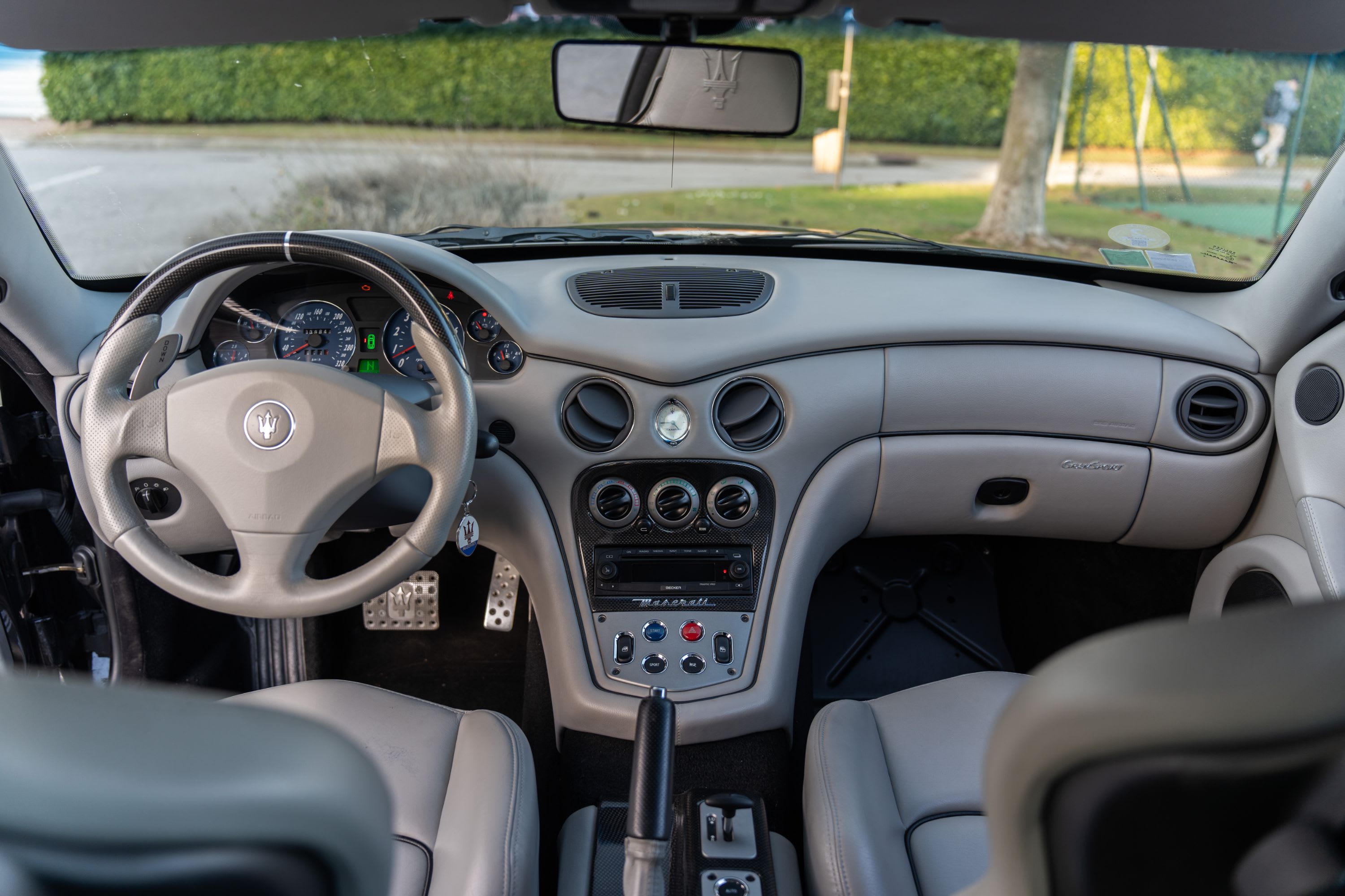 MASERATI 4200 Gransport 2007 occasion intérieur (1)