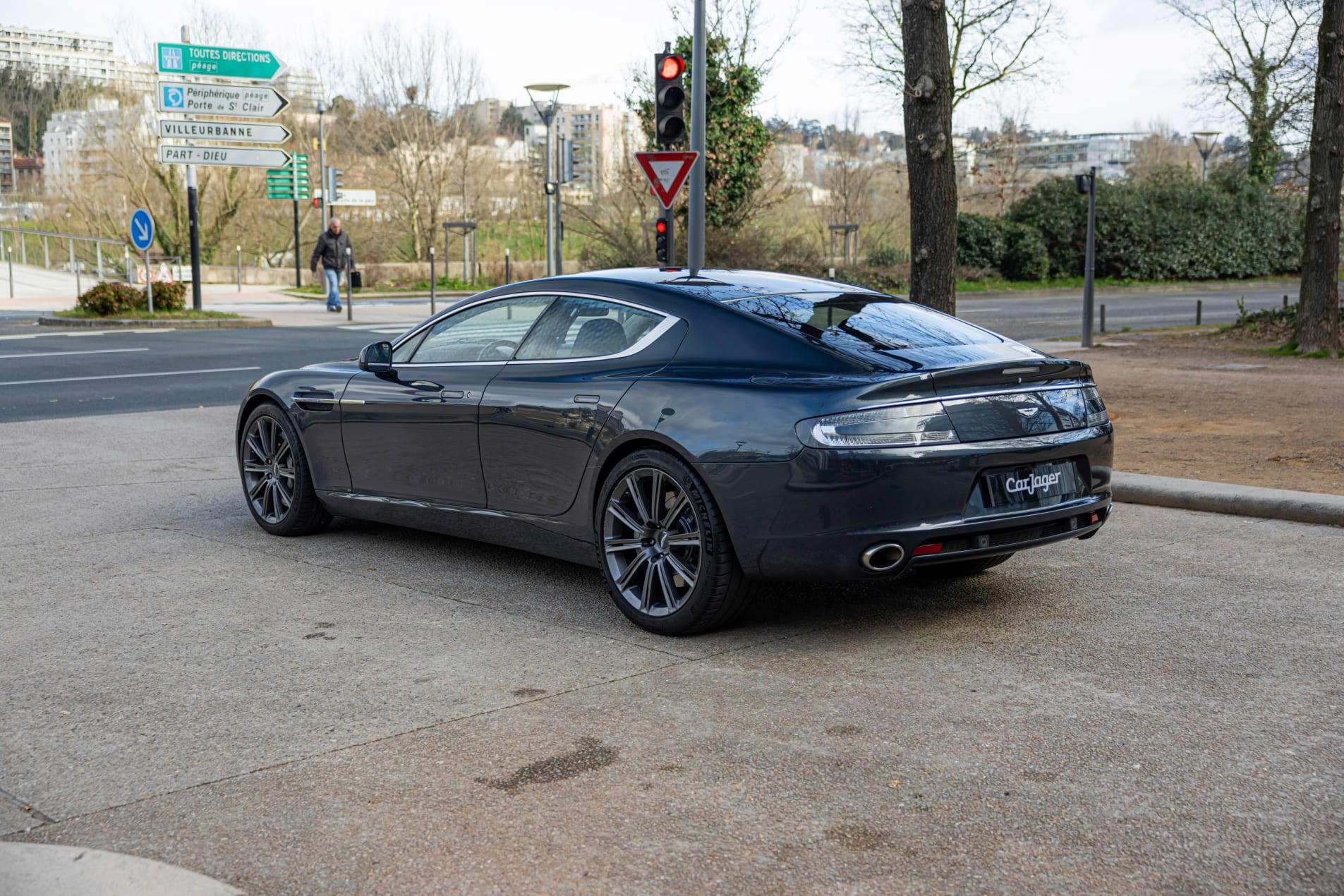 ASTON MARTIN Rapide 2010