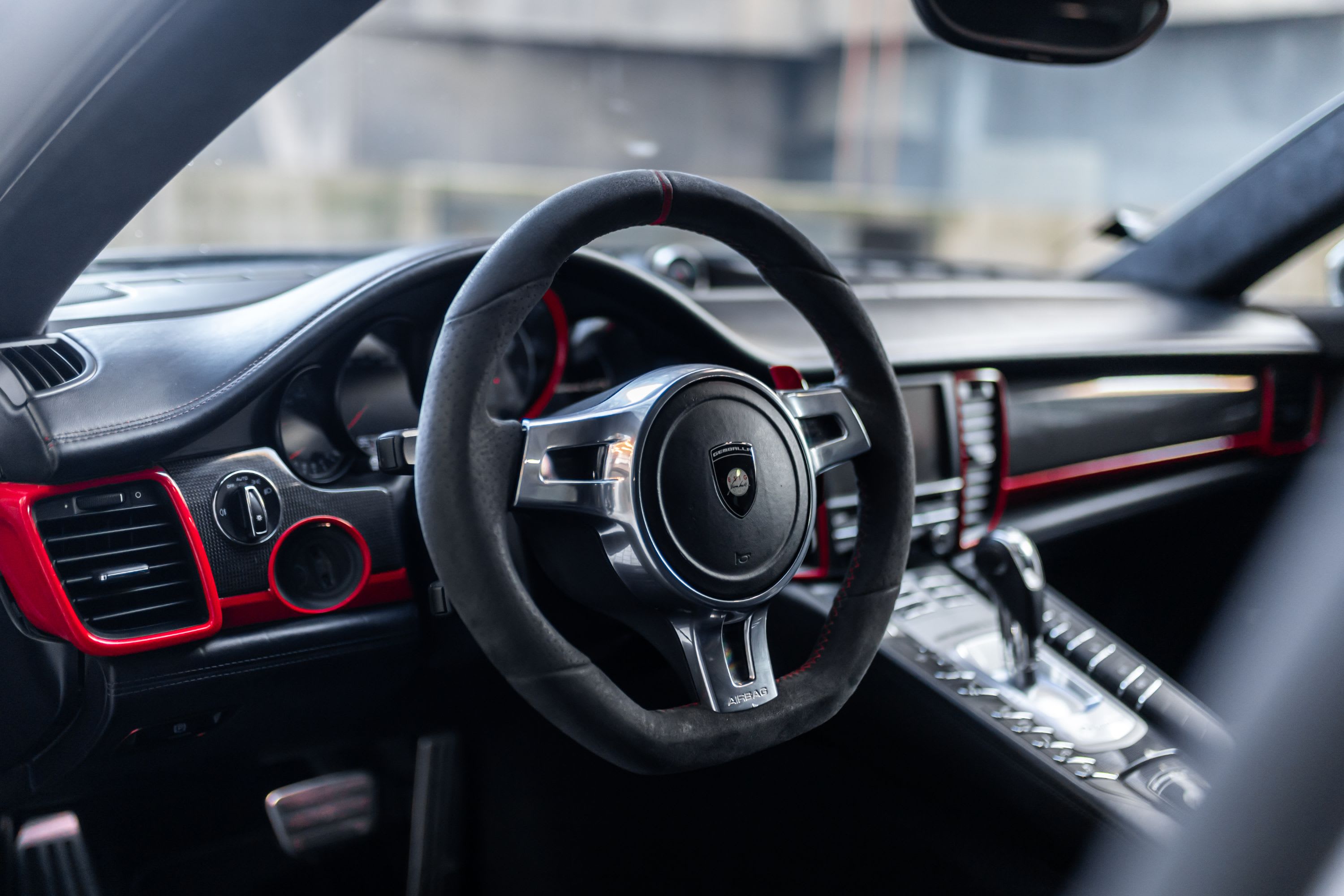 PORSCHE Panamera Porsche Panamera Gts "gemballa" 2014 used interior (1)