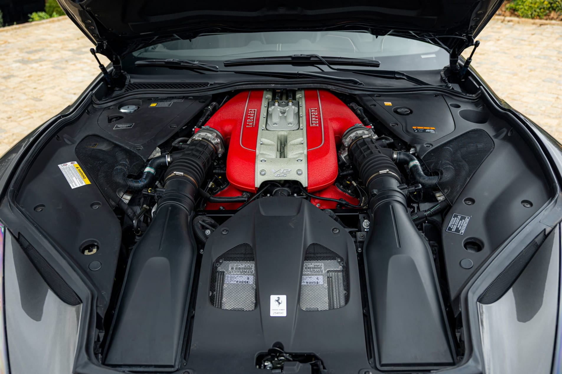 FERRARI 812 superfast 2020