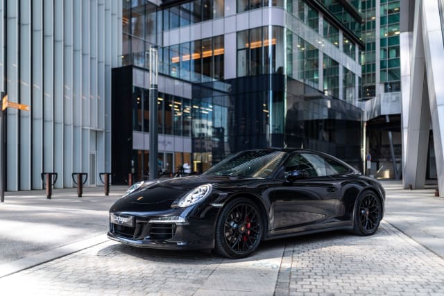 Porsche 911 991 Carrera 4 Gts