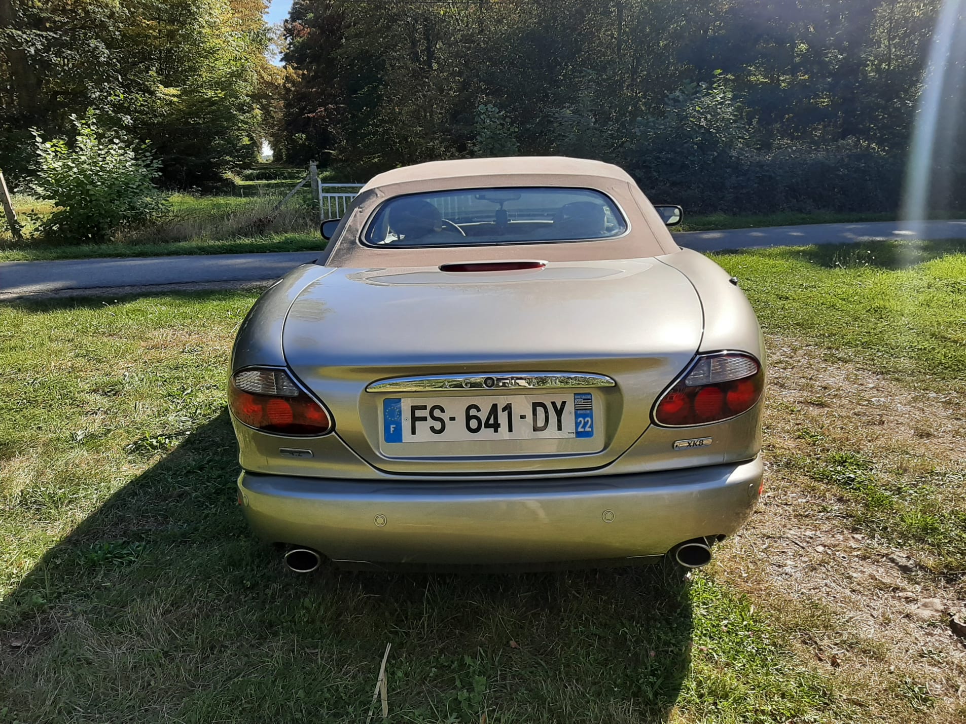 JAGUAR Xk8 x100 2006