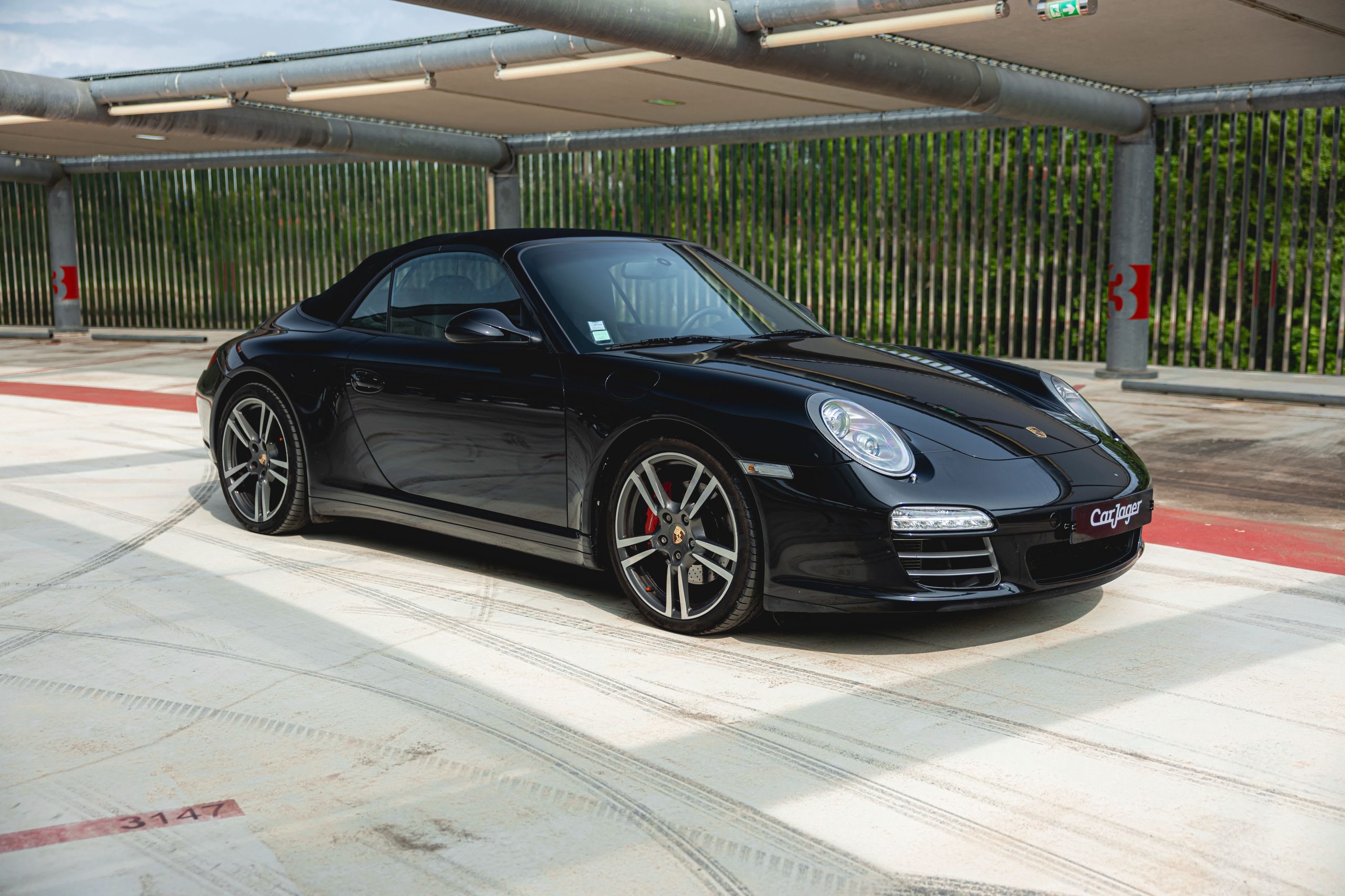 PORSCHE 911 997.2 Carrera 4s Cabriolet 2010 used exterior (2)