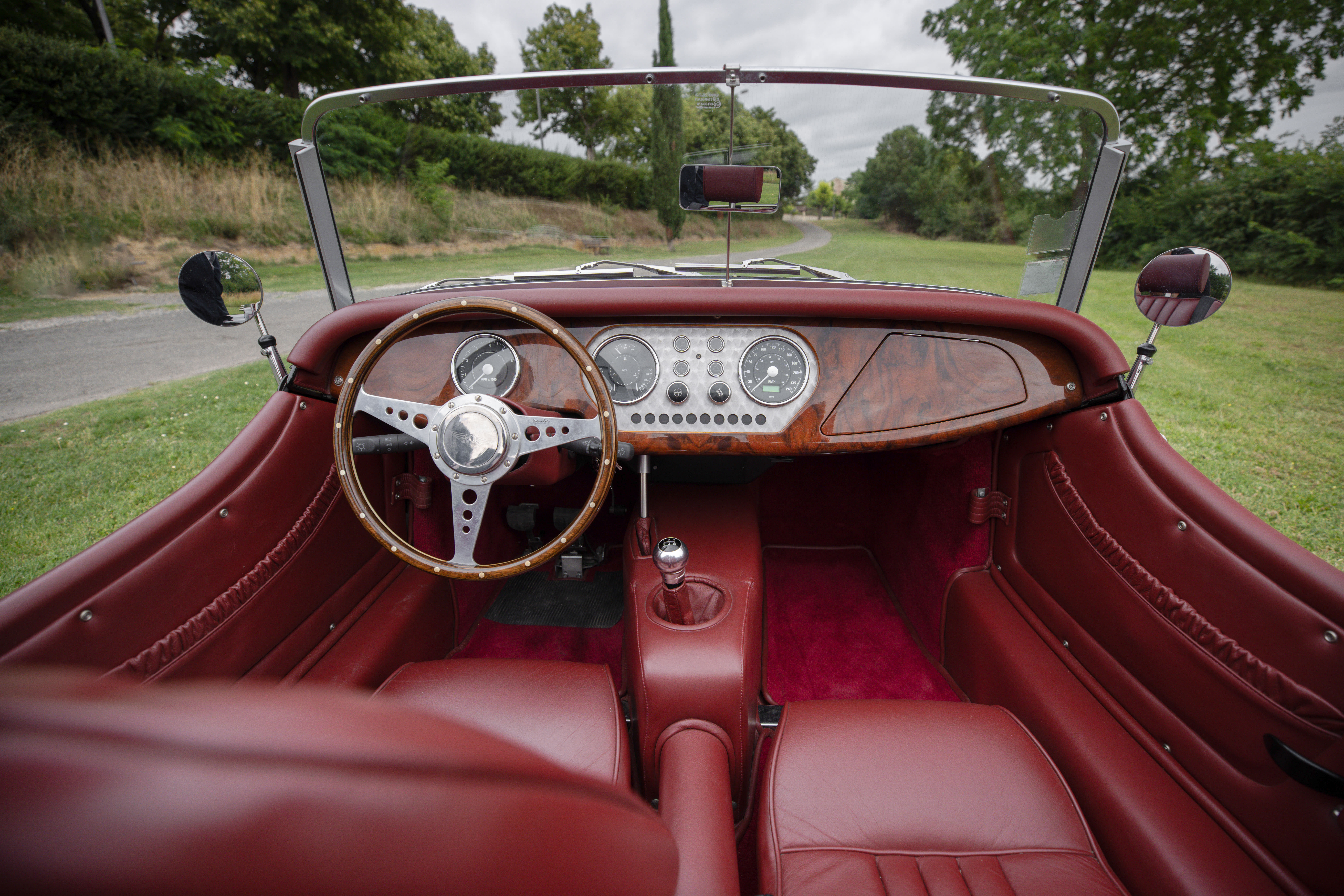 MORGAN Plus 4   2013 occasion intérieur (1)