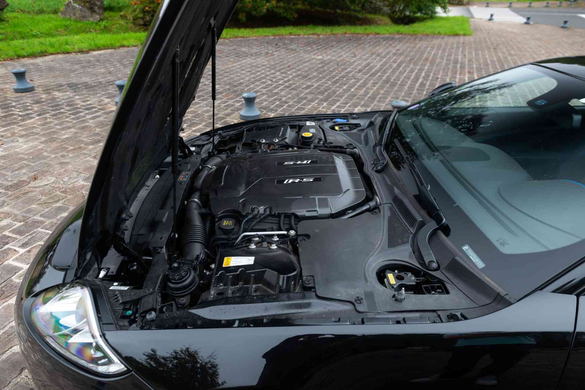 JAGUAR Xkr-s coupé 2012