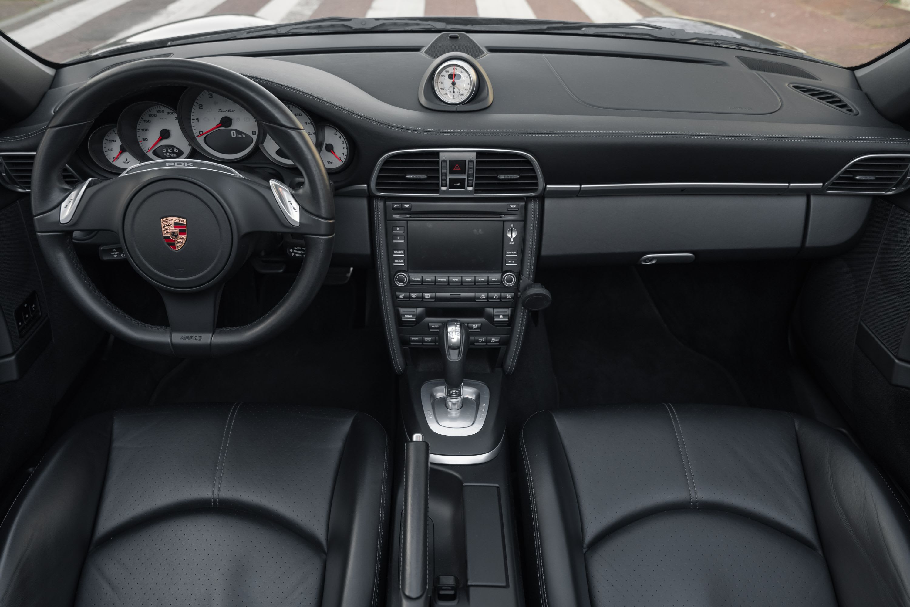 PORSCHE 911 997.2 Turbo Pdk Cabriolet 2012 occasion intérieur (1)