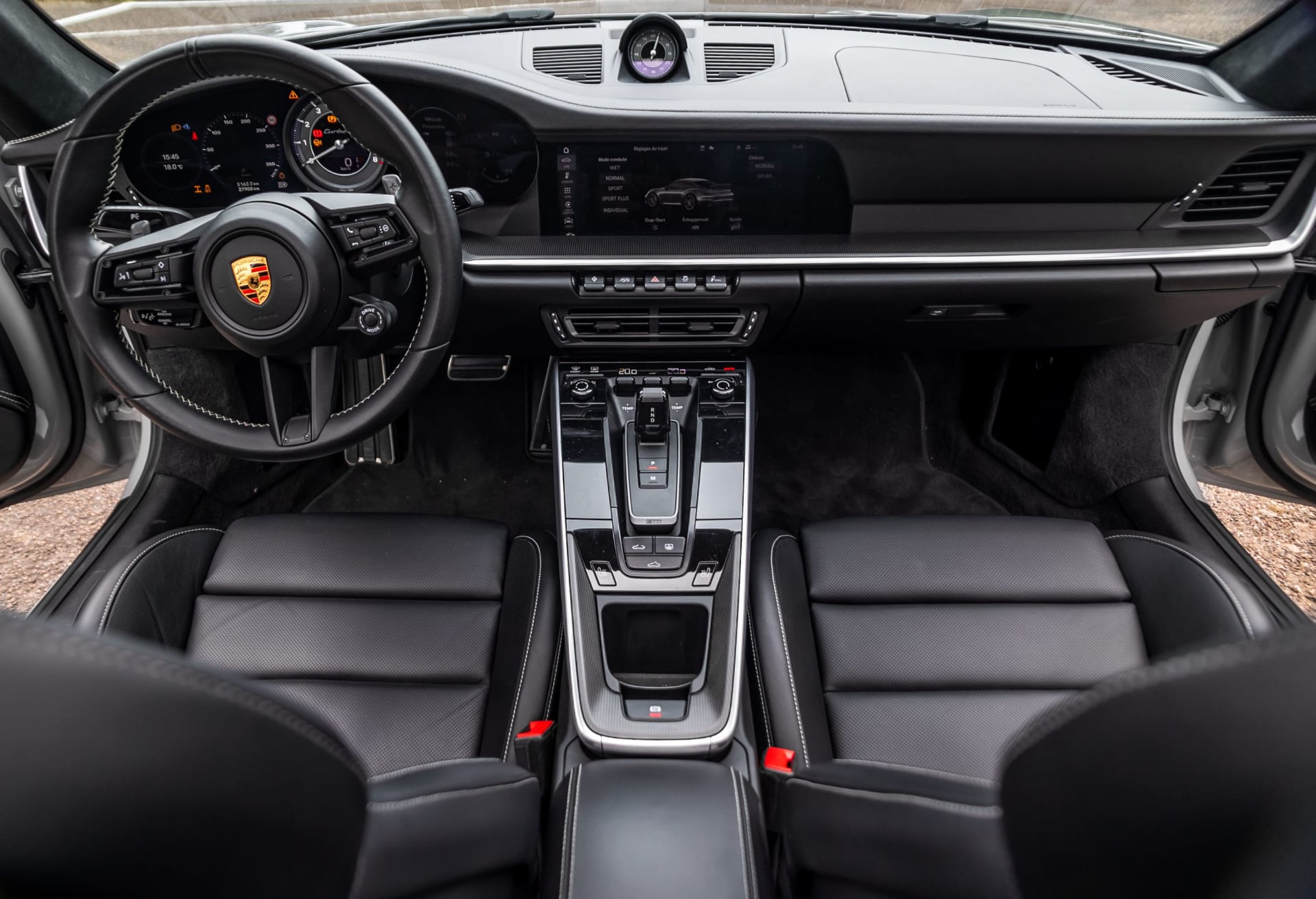 PORSCHE 911 992.1 Turbo S 2021 occasion intérieur (1)