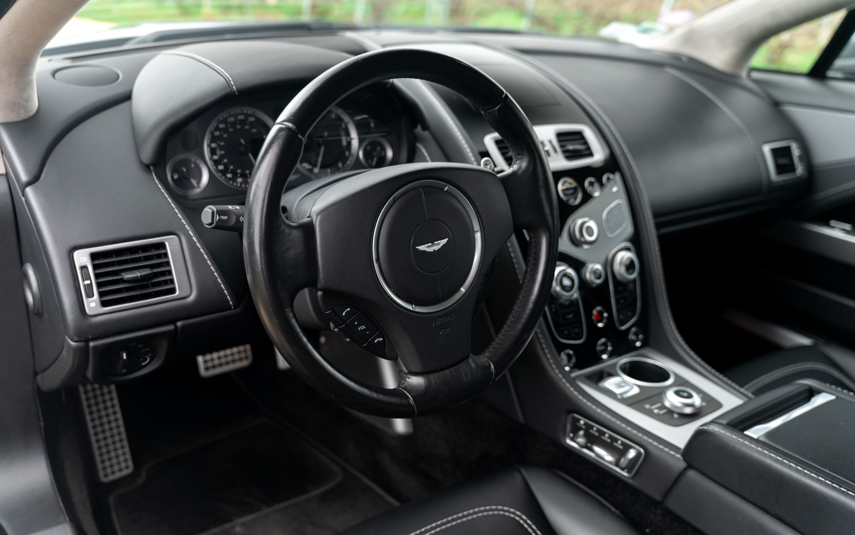 ASTON MARTIN Rapide S 2017 used interior (1)