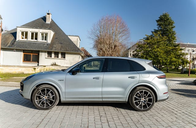 PORSCHE Cayenne E3 E-hybrid 2021 used