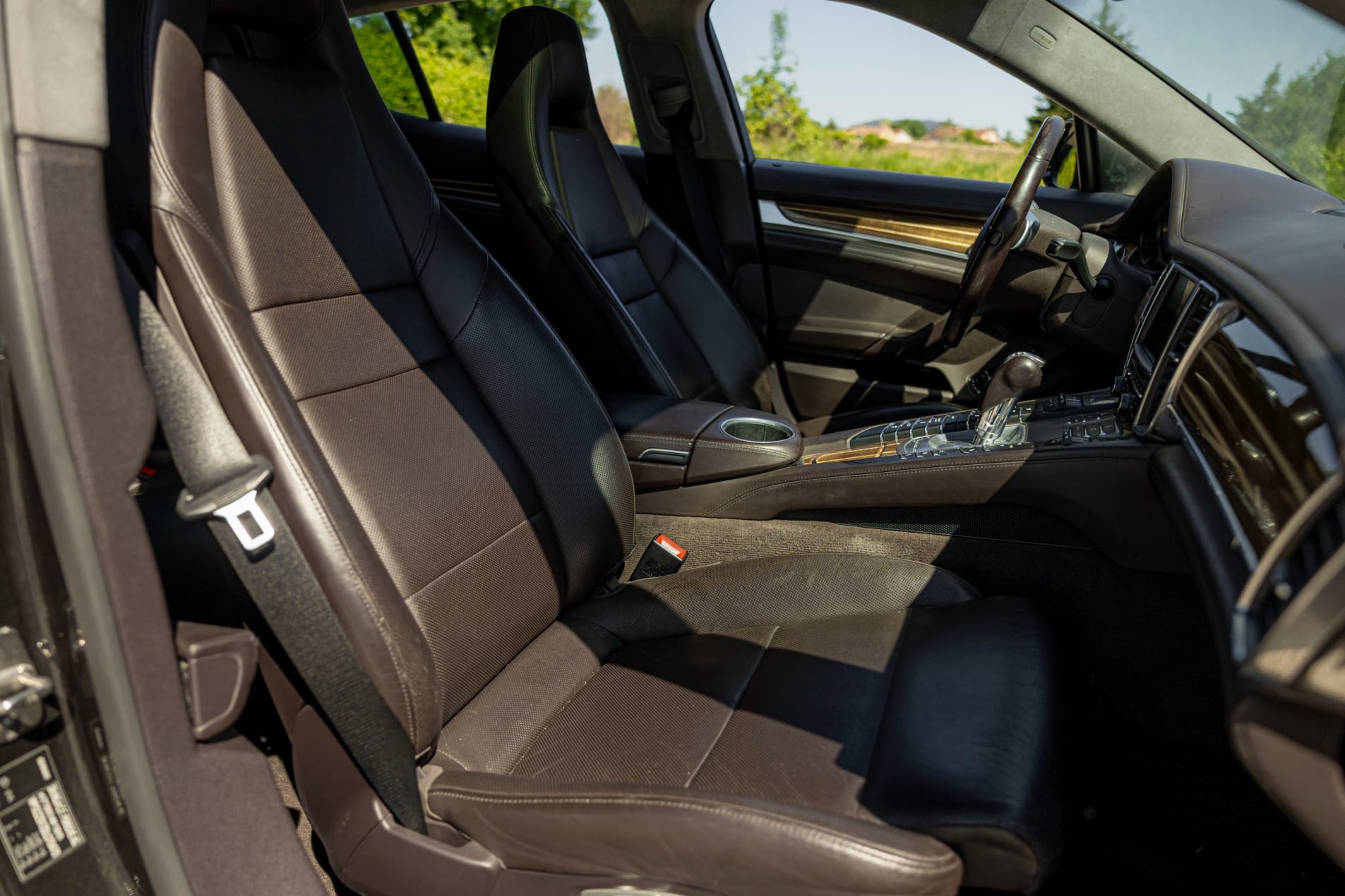 PORSCHE Panamera GTS 2012