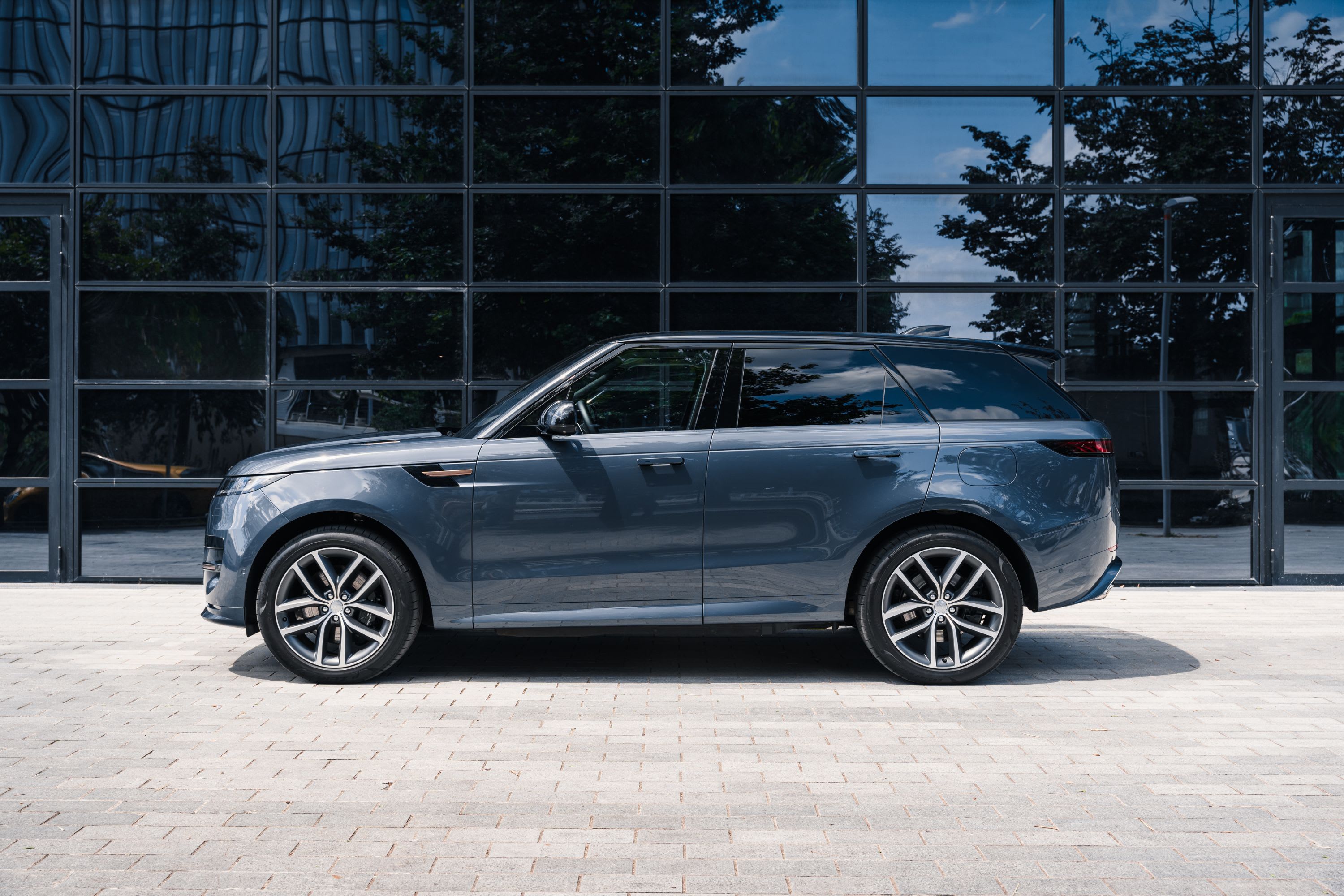 Land Rover Range Rover Sport P510e Autobiography
