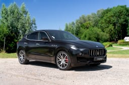MASERATI Levante Q4 Gransport 2017