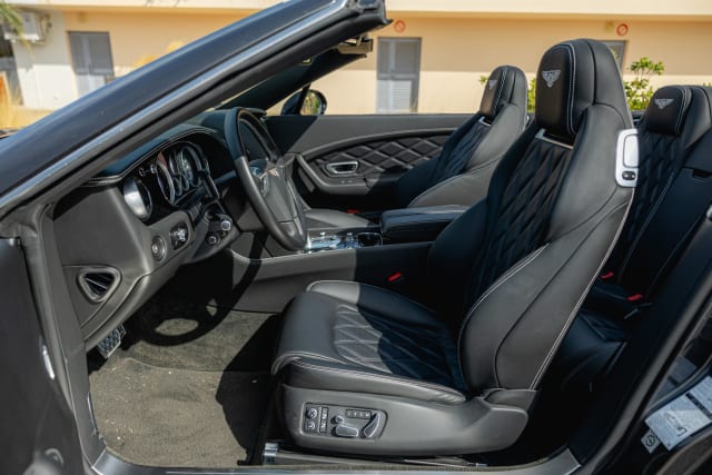 BENTLEY Continental Gtc V8 S Concours Series 2015 occasion