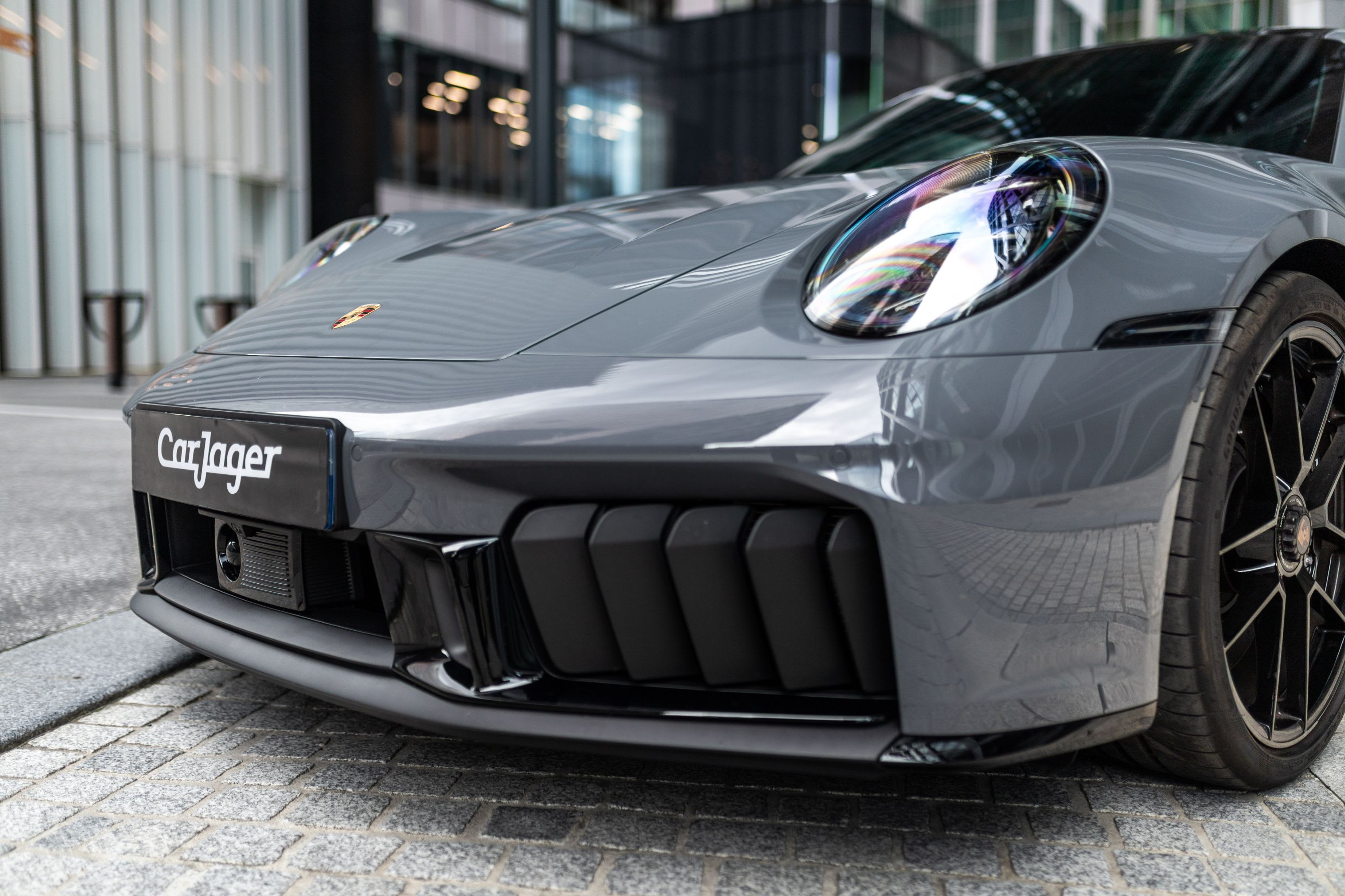 PORSCHE 911 992.2 Carrera 4 Gts T-hybrid 2024 occasion vidéo (1)