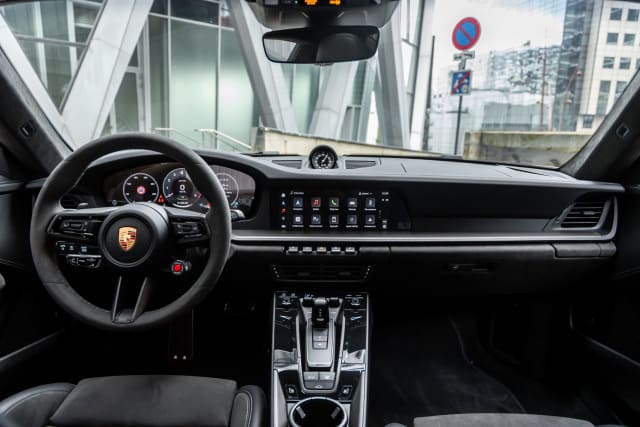 Porsche 911 992.2 Carrera 4 Gts