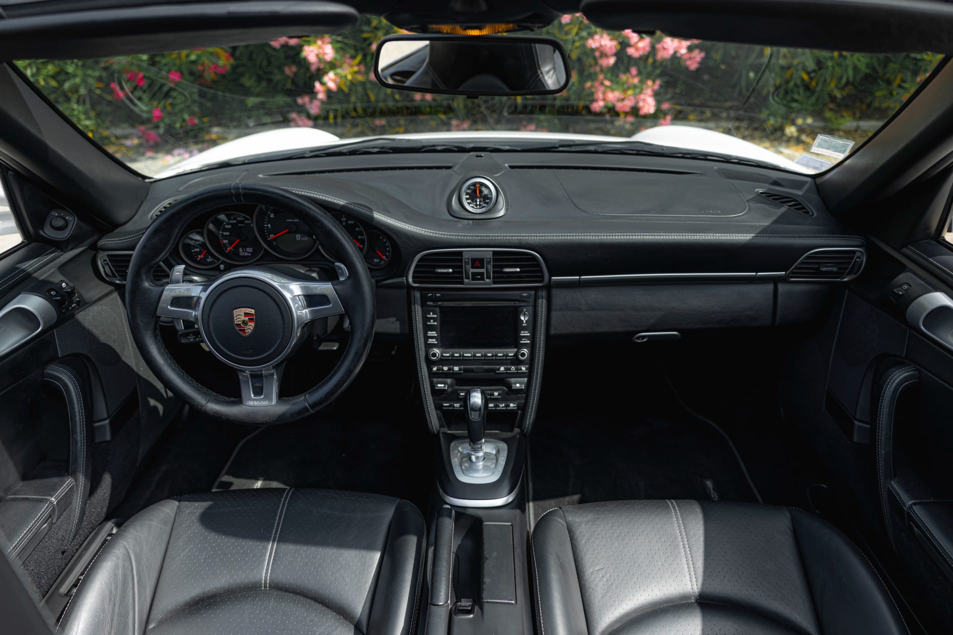 PORSCHE 911 997.2 Carrera 4 GTS 2012