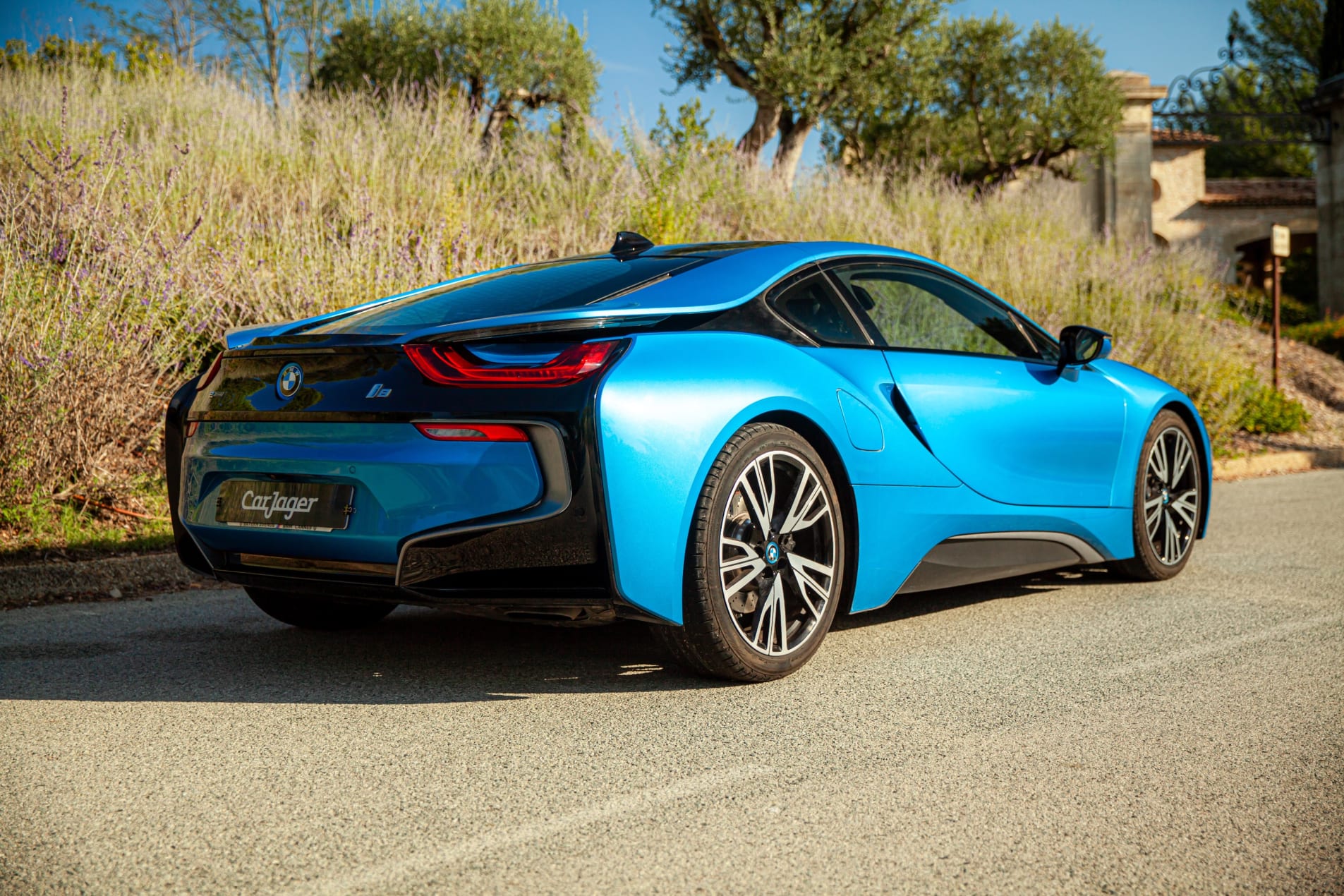 BMW I8 2016