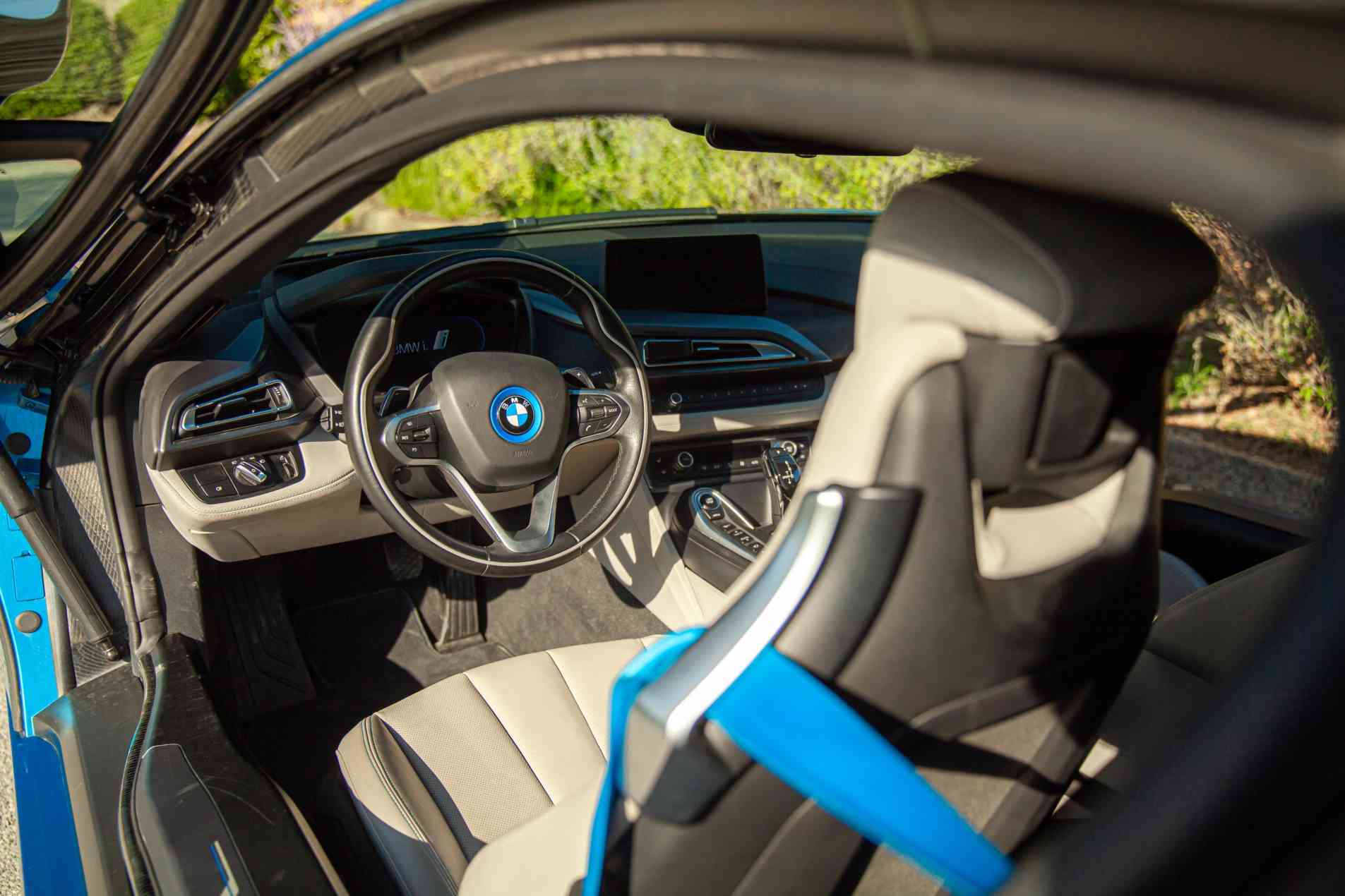 BMW I8 2016