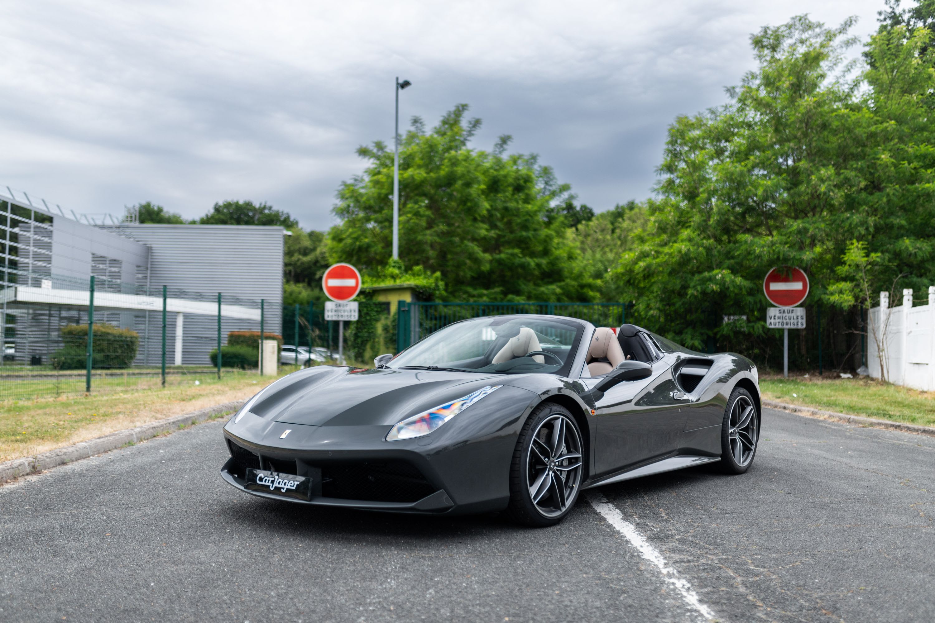 FERRARI 488 Spider  2017 occasion extérieur (2)