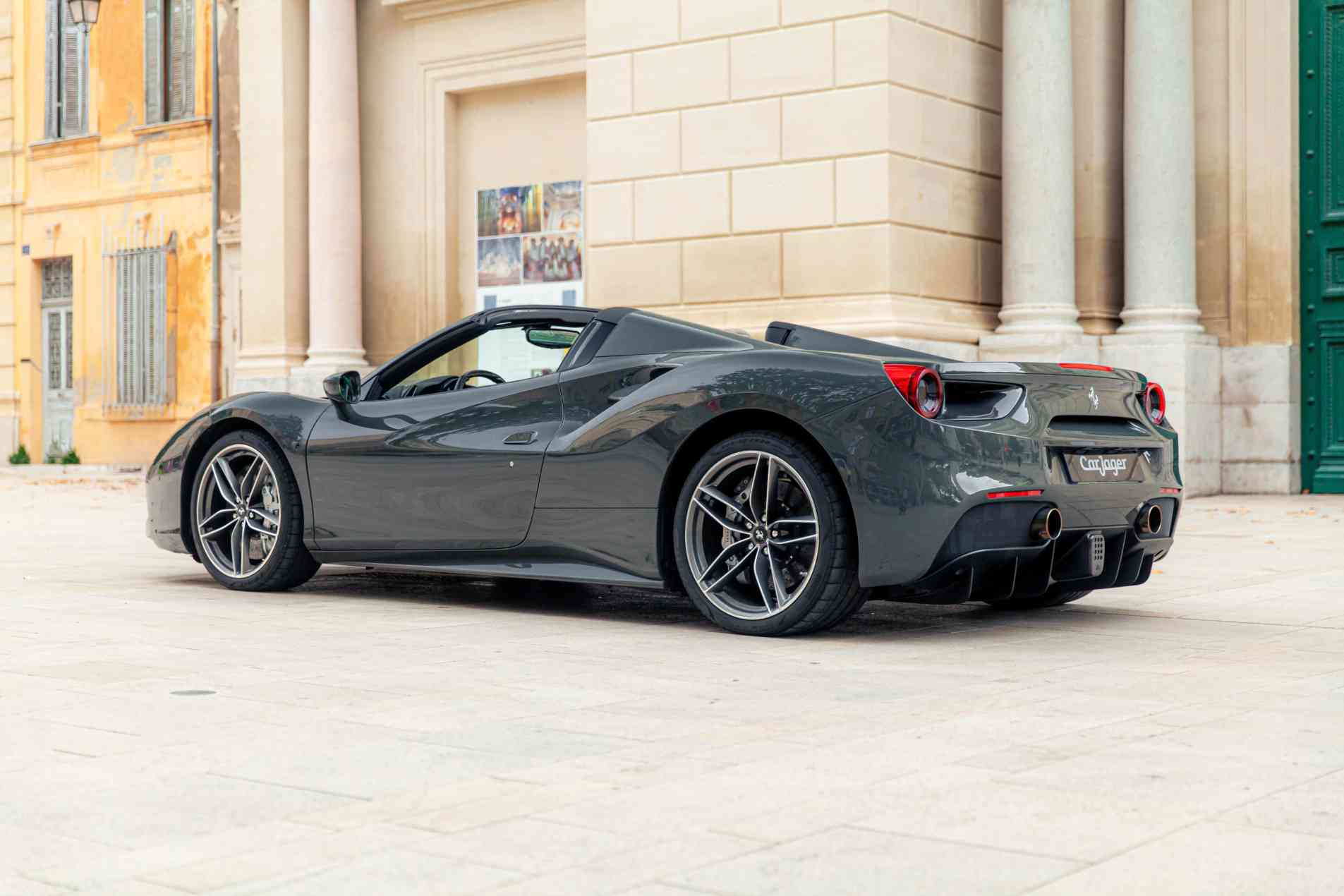 FERRARI 488 Spider 2017