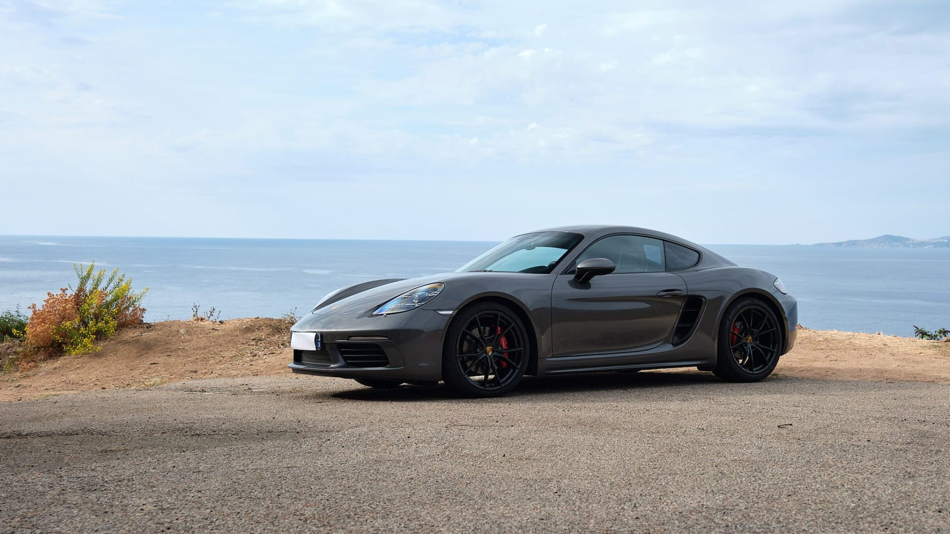 Porsche Cayman 718 S