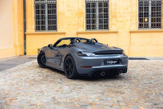 Porsche 718 Spyder  Rs
