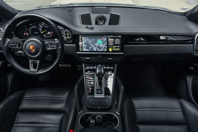 PORSCHE Cayenne  Turbo S-e 2020 used car