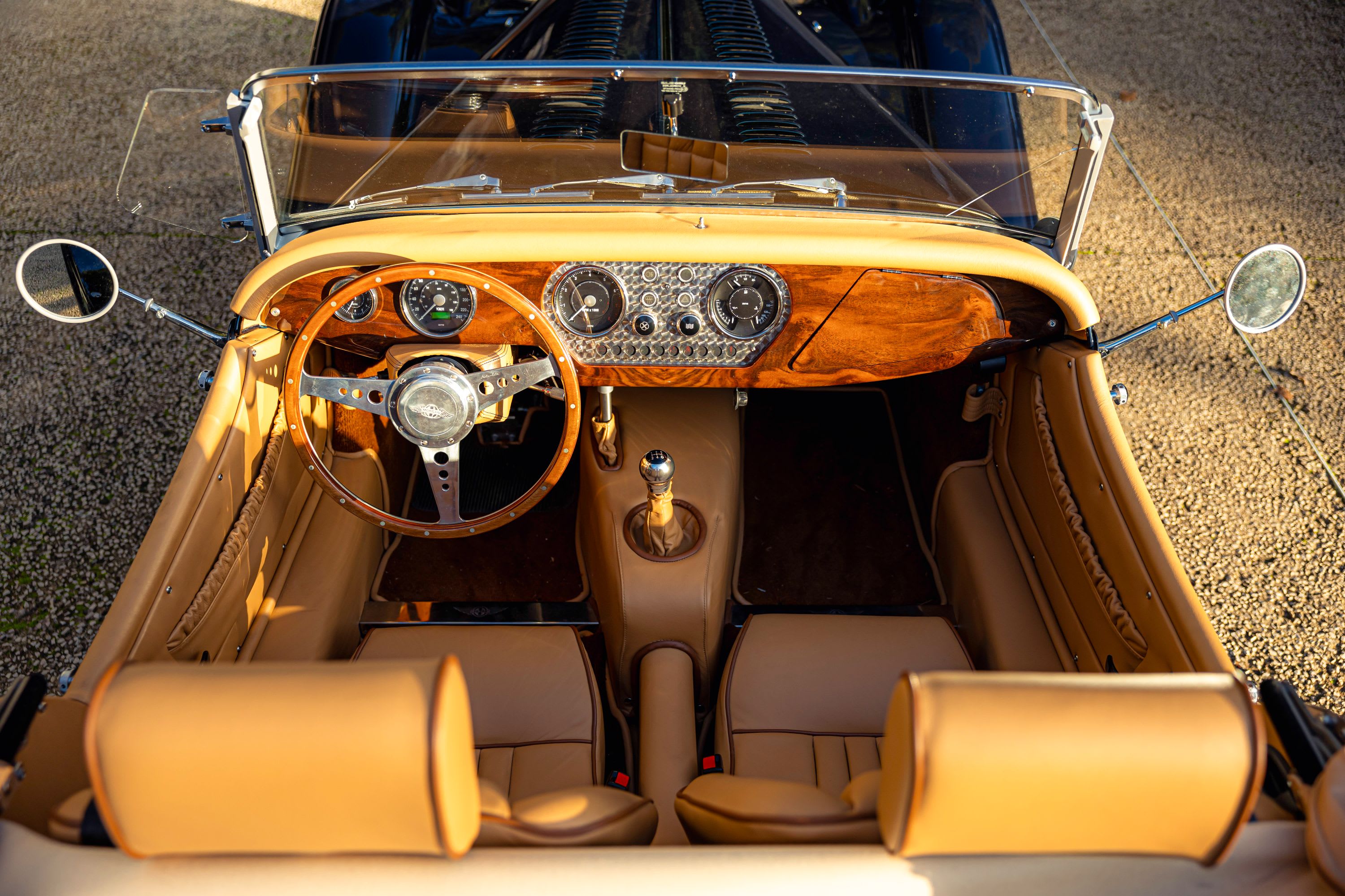 MORGAN V6 Roadster (série 100e Anniversaire) 2011 used interior (1)