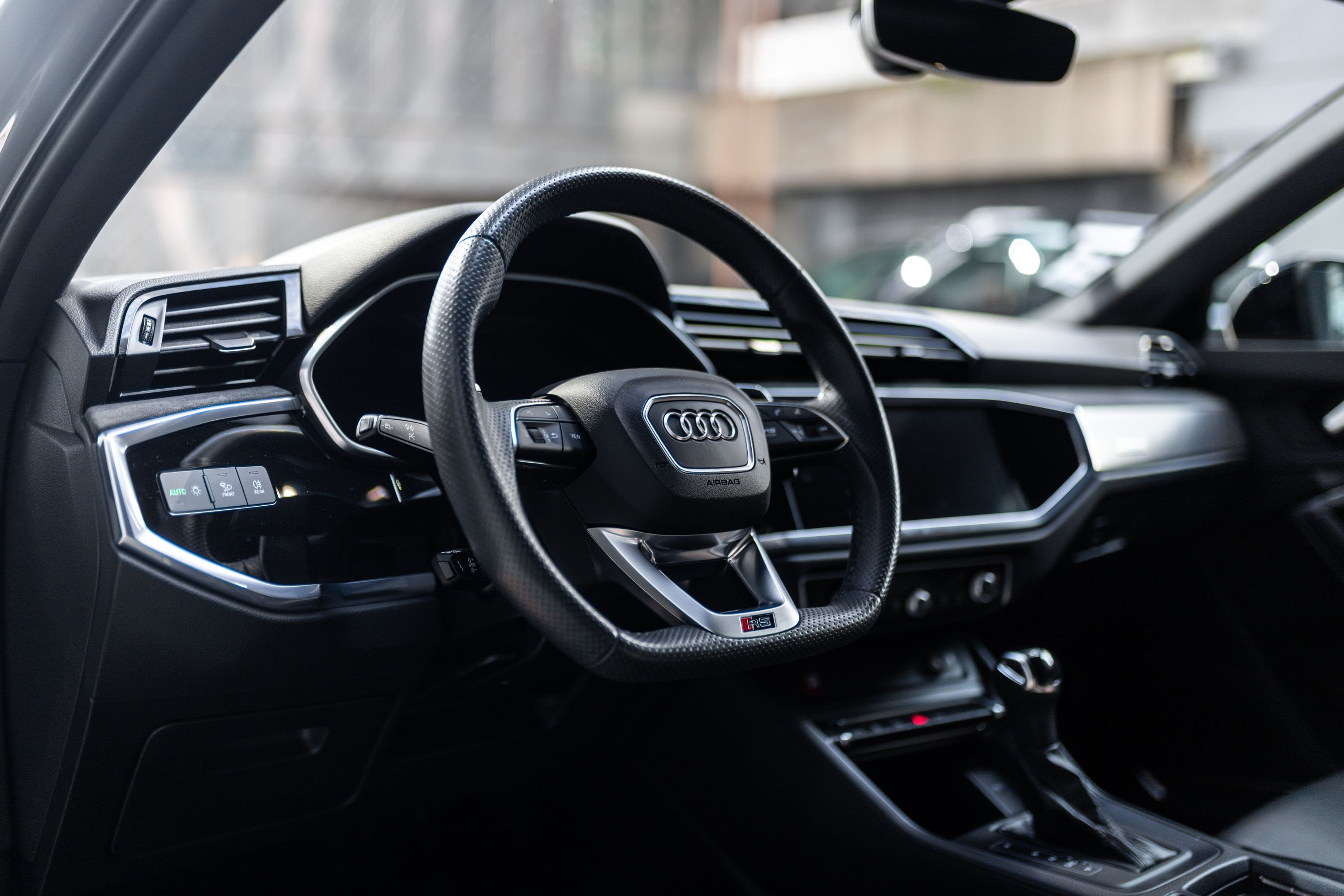 AUDI Rs Q3   2021 occasion intérieur (1)