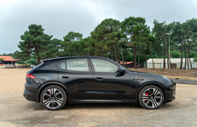 MASERATI Grecale Folgore 2024 used