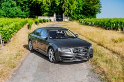 AUDI S8 D4 TFSI 2012