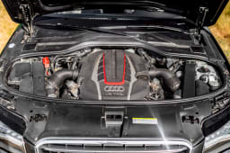 AUDI S8 D4 TFSI 2012