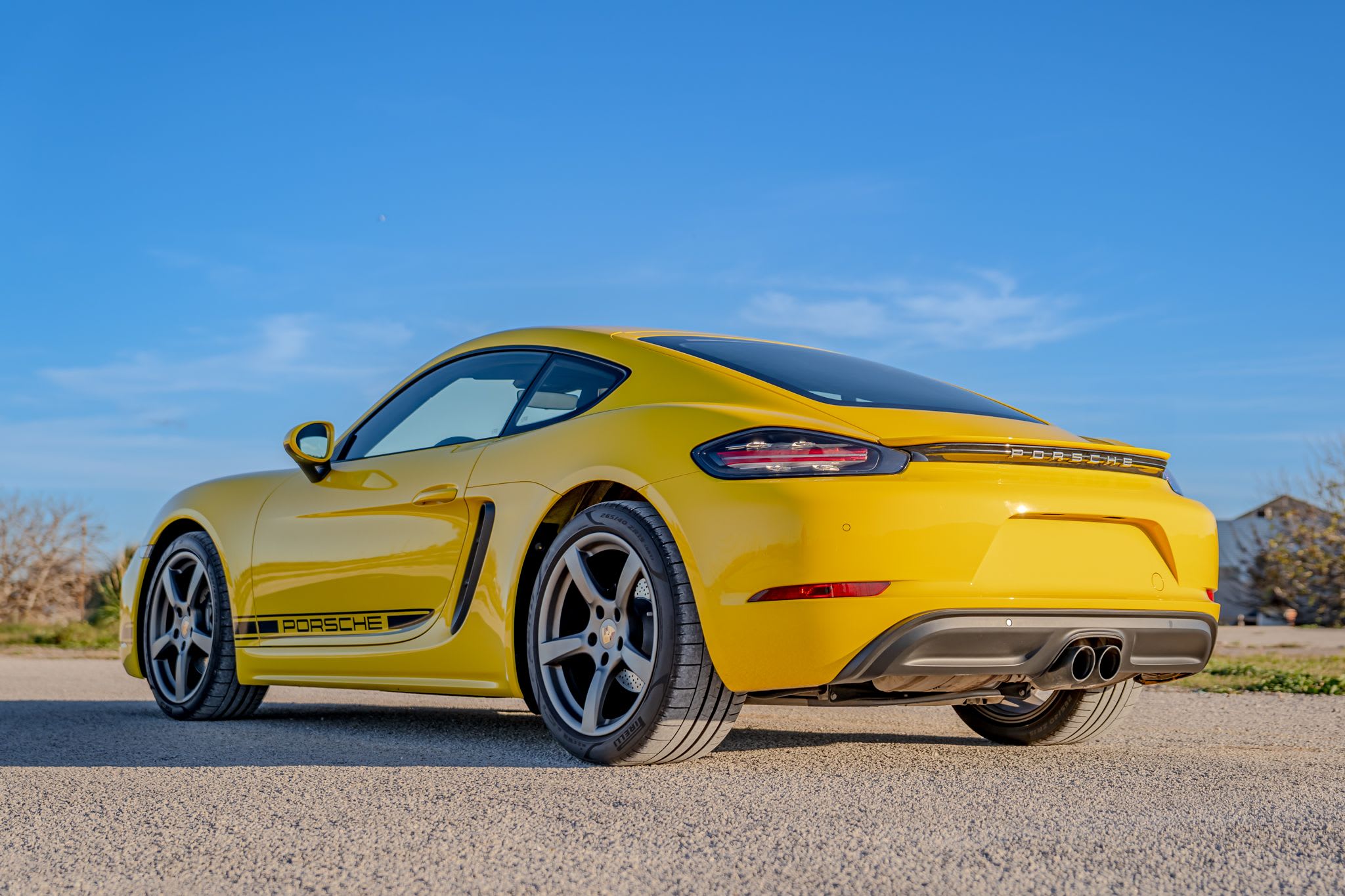 Porsche Cayman 718