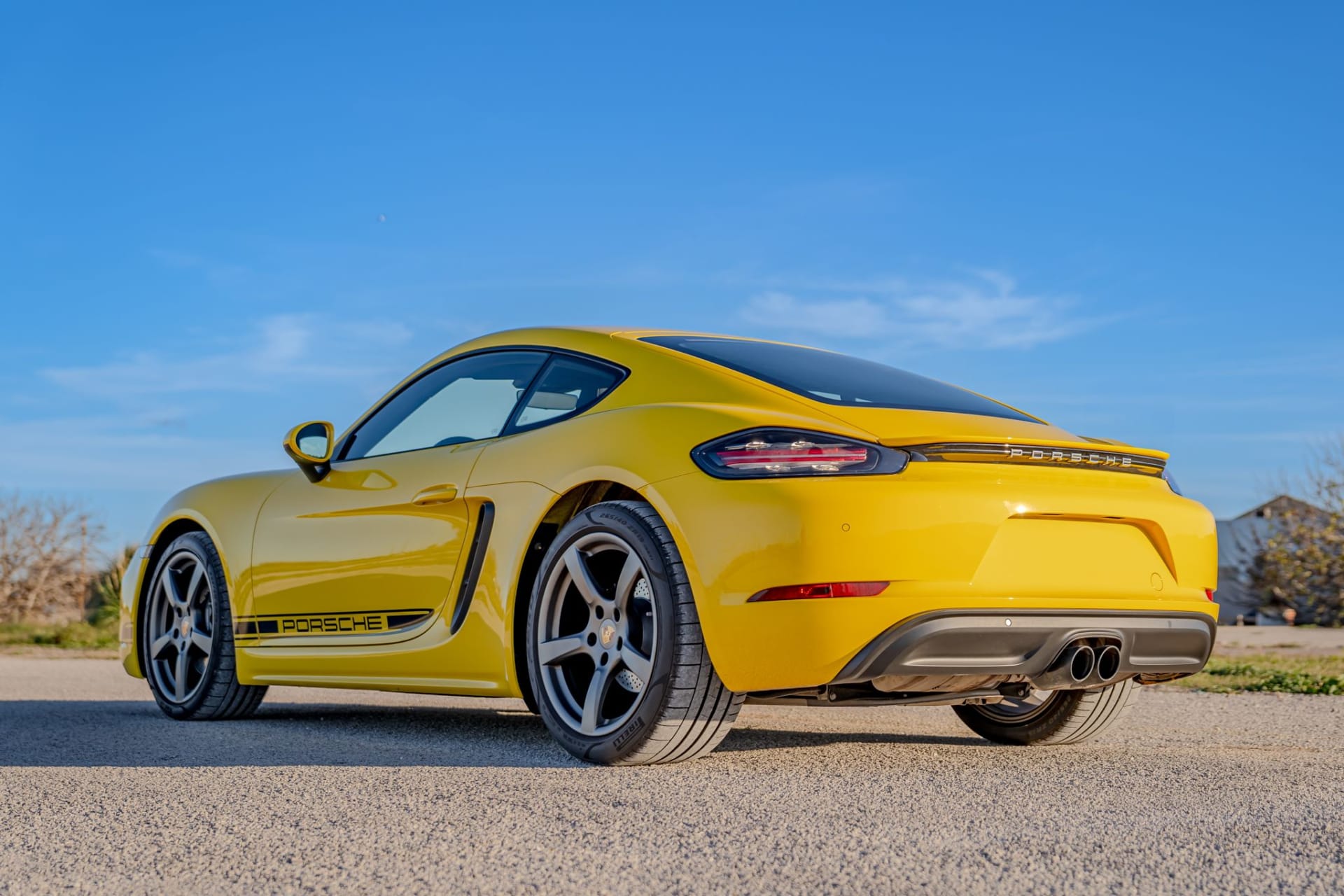 Porsche Cayman 718