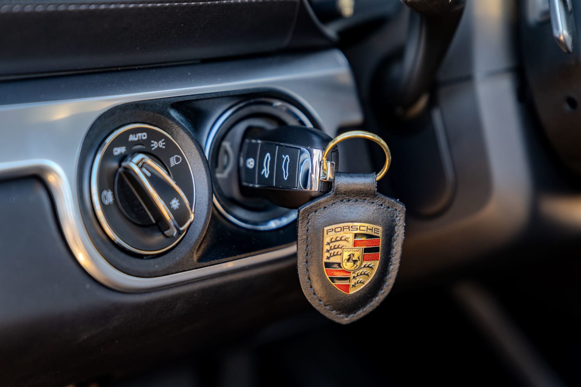 PORSCHE Cayman 718 2018 occasion intérieur (1)