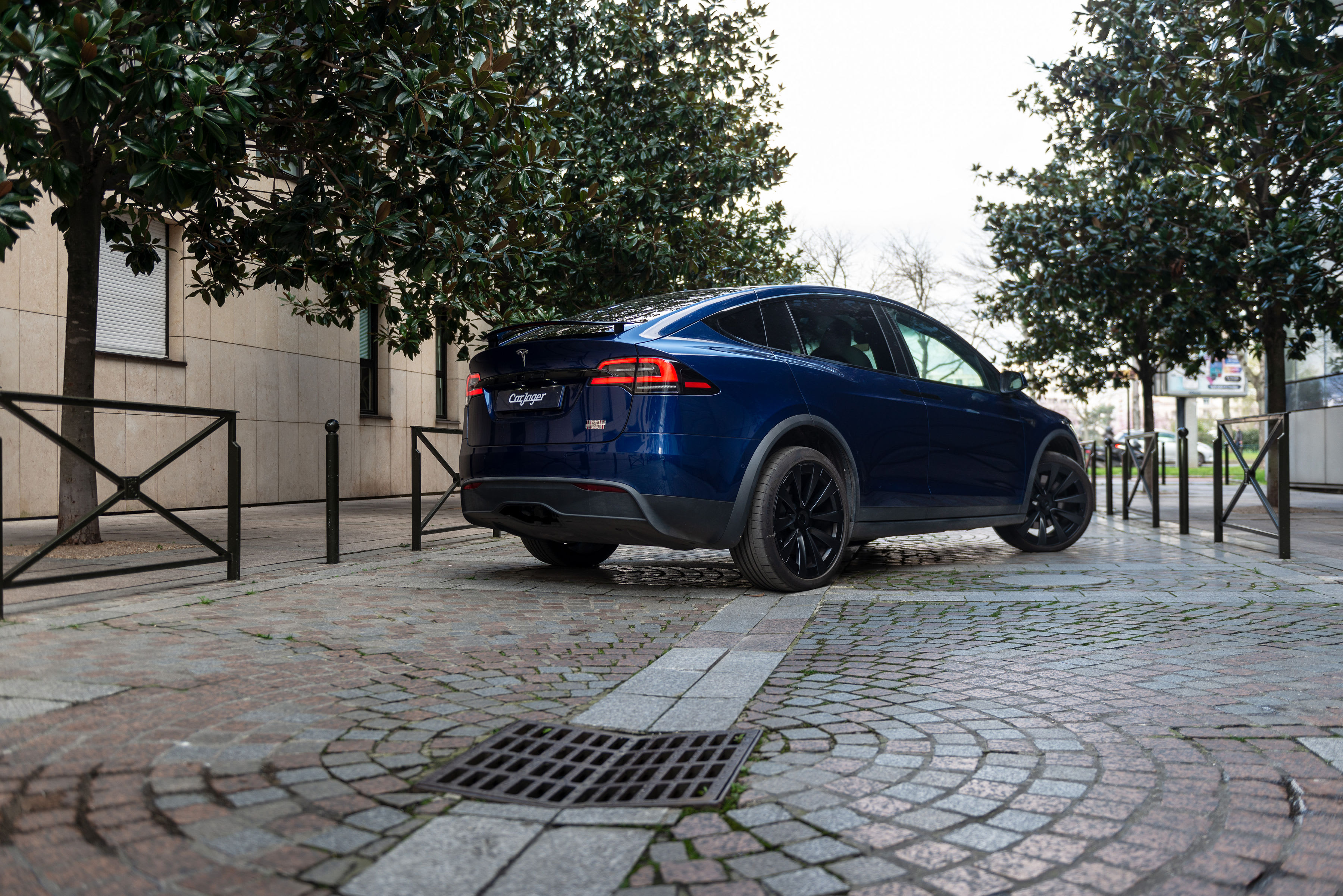 Tesla Model X Plaid