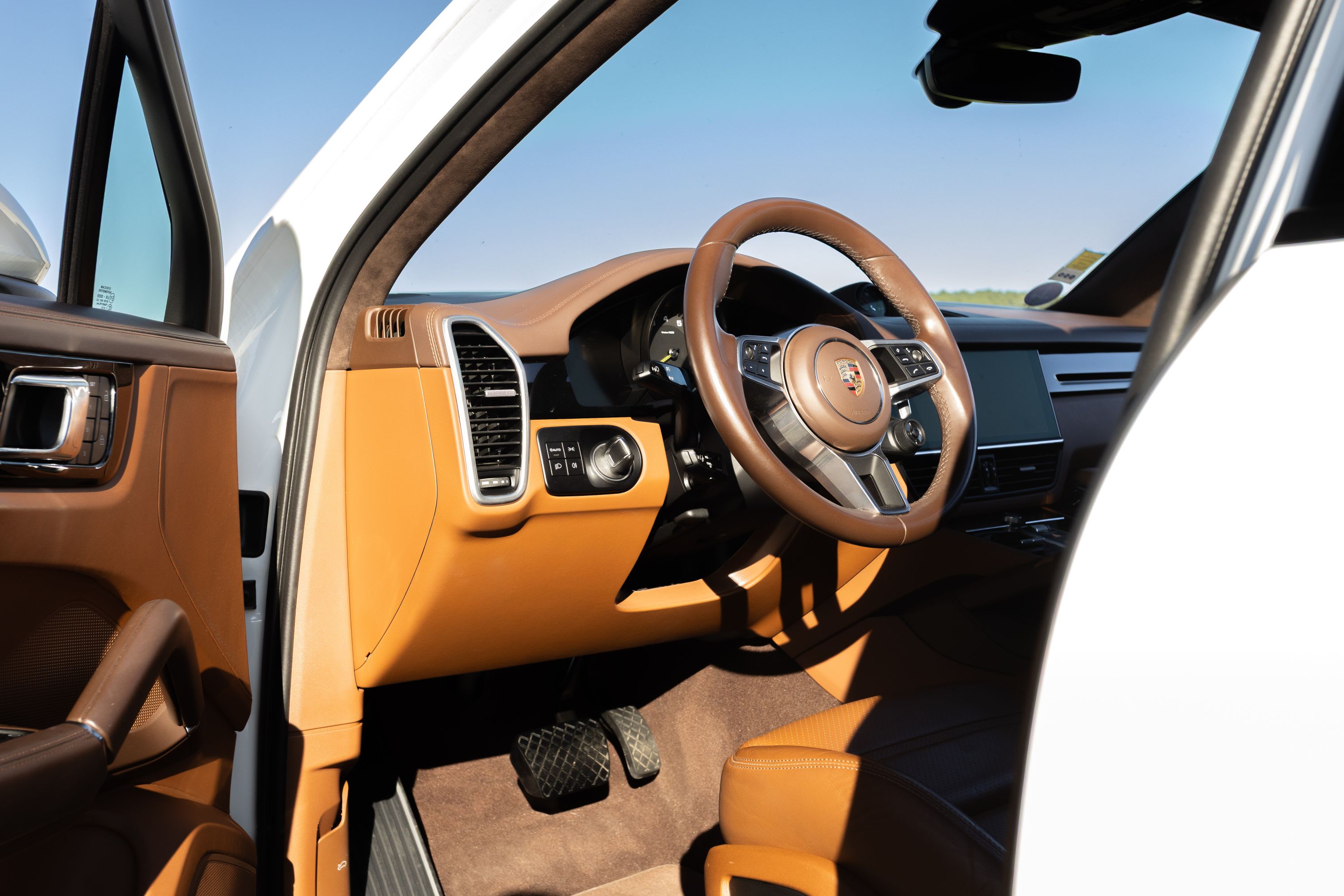 PORSCHE Cayenne E3 E-hybrid 2022 used interior (1)