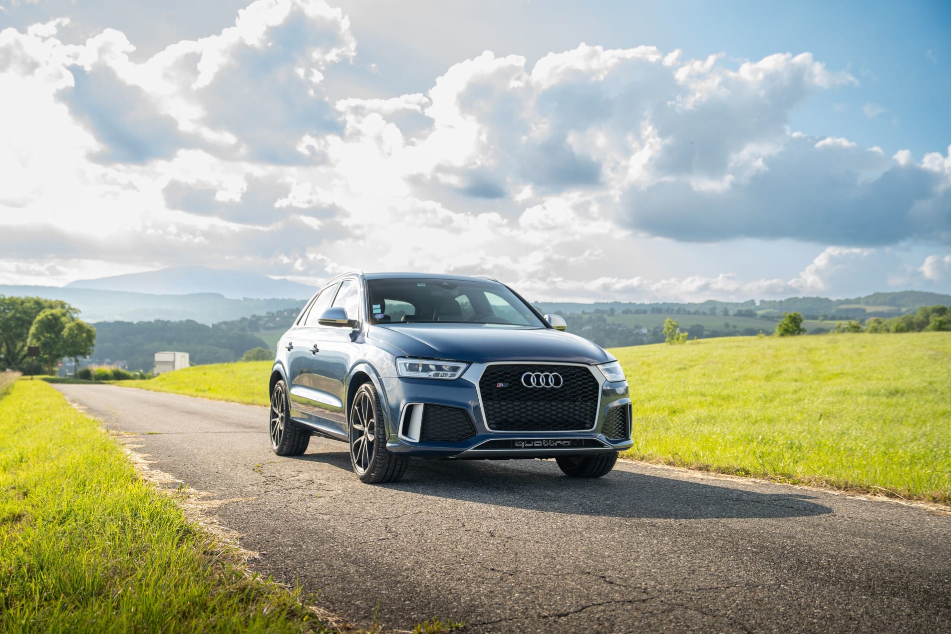 AUDI Rs q3 Performance  2016