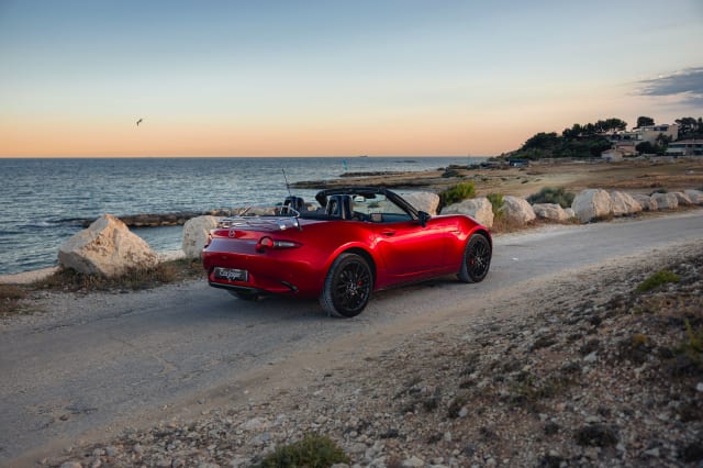 Mazda Mx-5 Roadster Skyactiv-g “homura”