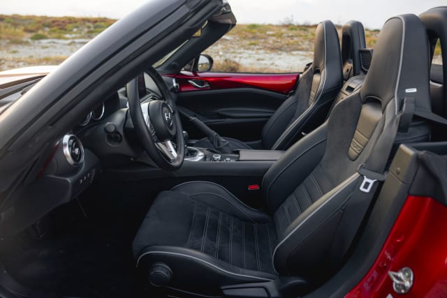 MAZDA Mx-5 Nd Roadster Skyactiv-g “homura” 2023 used car