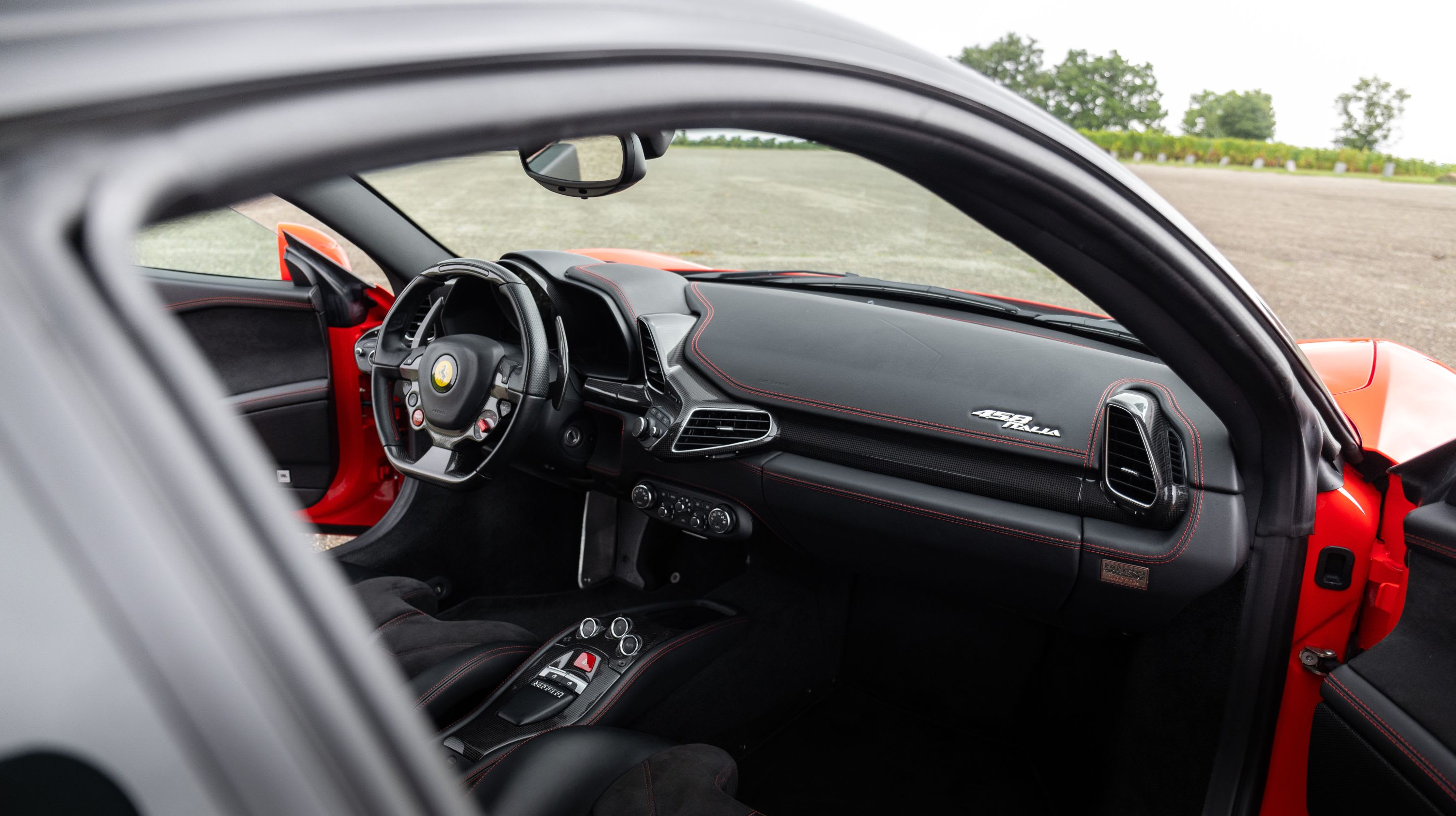 FERRARI 458 Italia 2012 occasion intérieur (1)