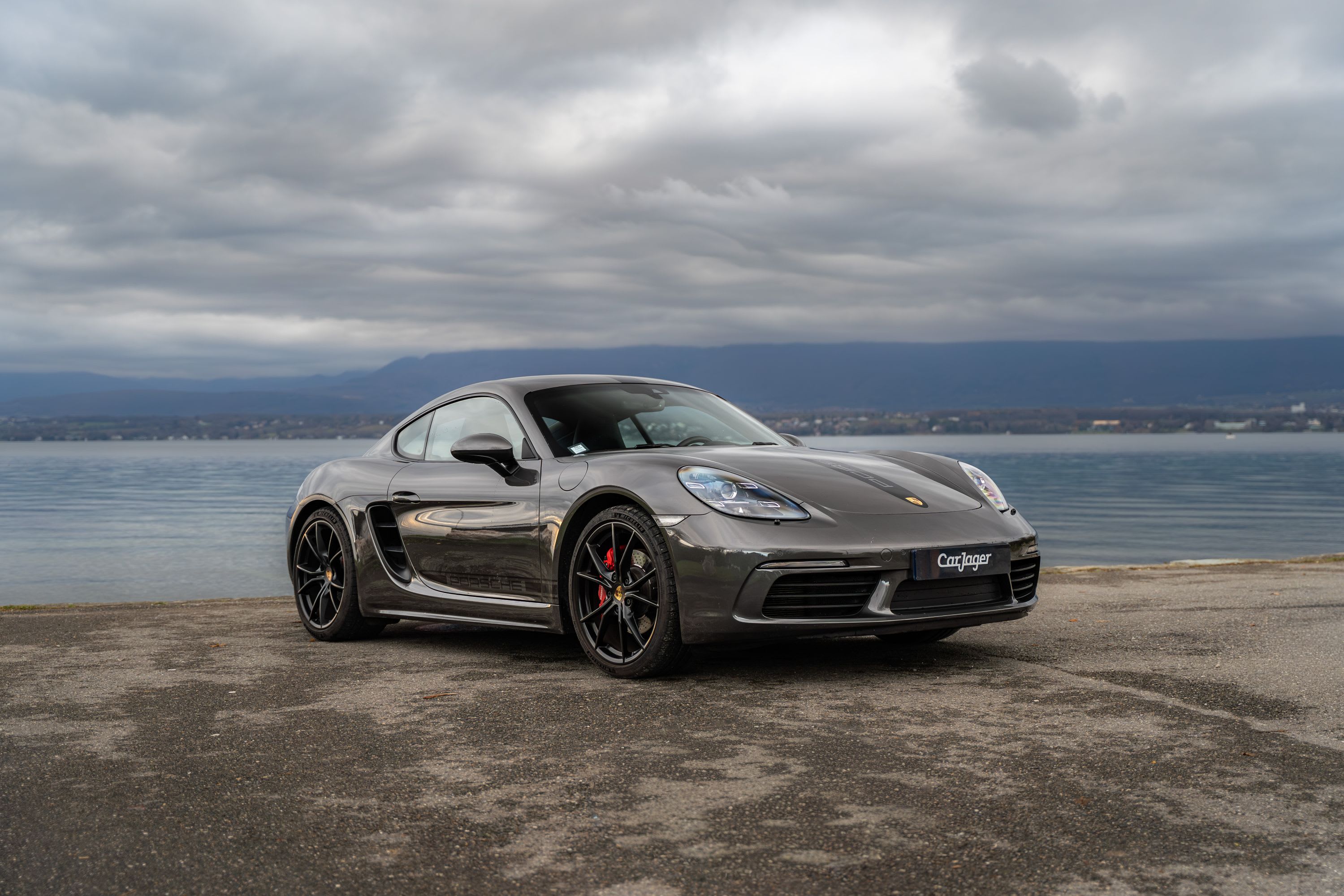 Porsche Cayman 718 S