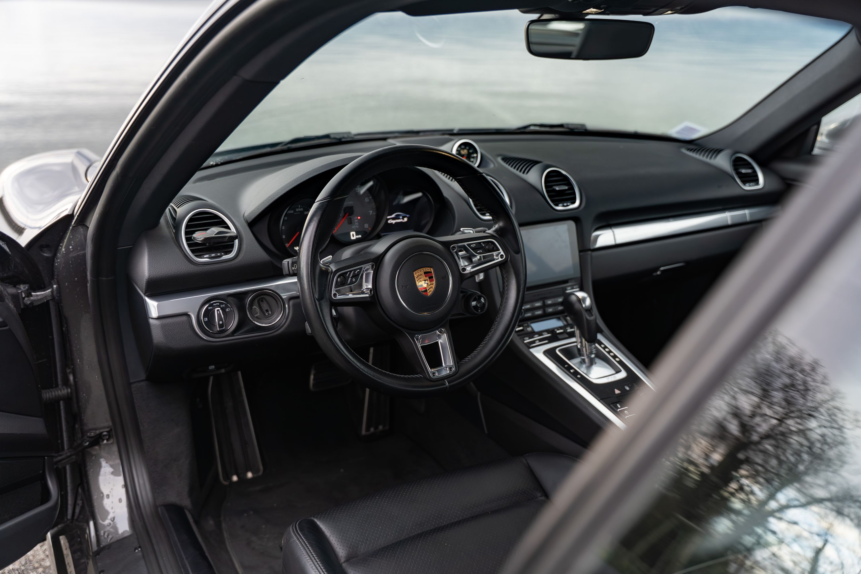PORSCHE Cayman 718 S 2019 occasion intérieur (1)