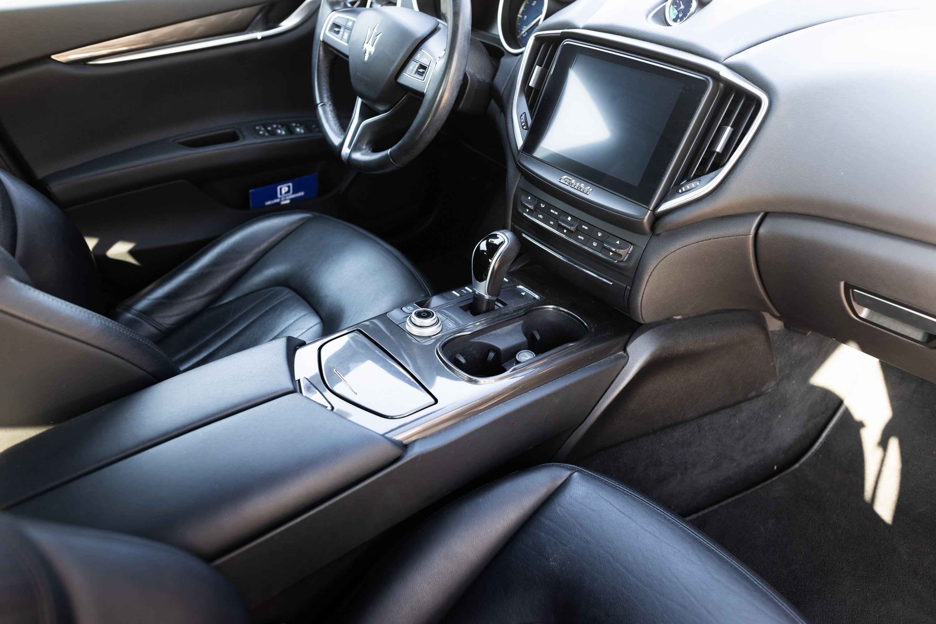 MASERATI Ghibli   2018 occasion intérieur (1)