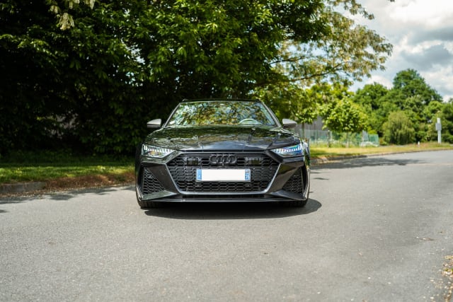 AUDI Rs6 C8 Performance 2023 used