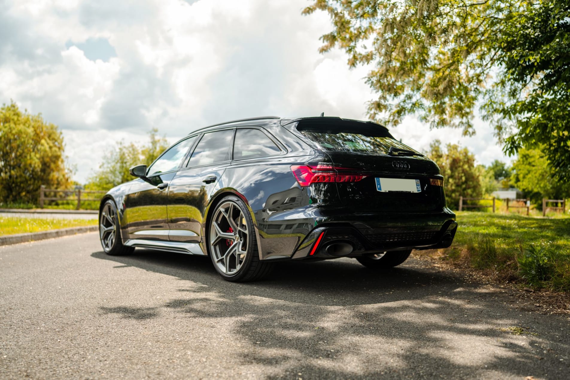 AUDI Rs6 avant C8 Performance 2023